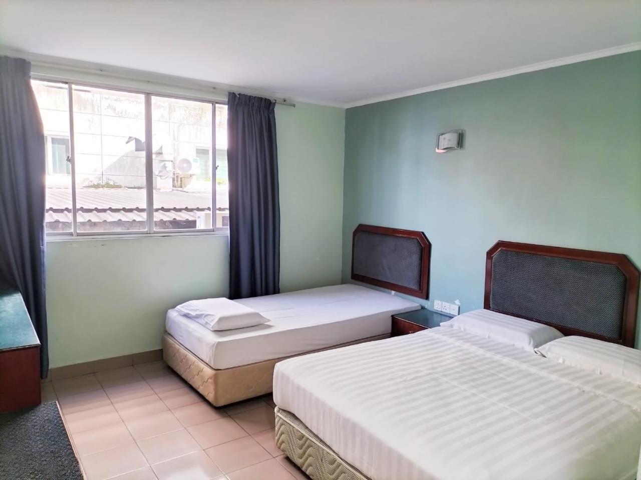 Faber Inn Bintulu Bagian luar foto