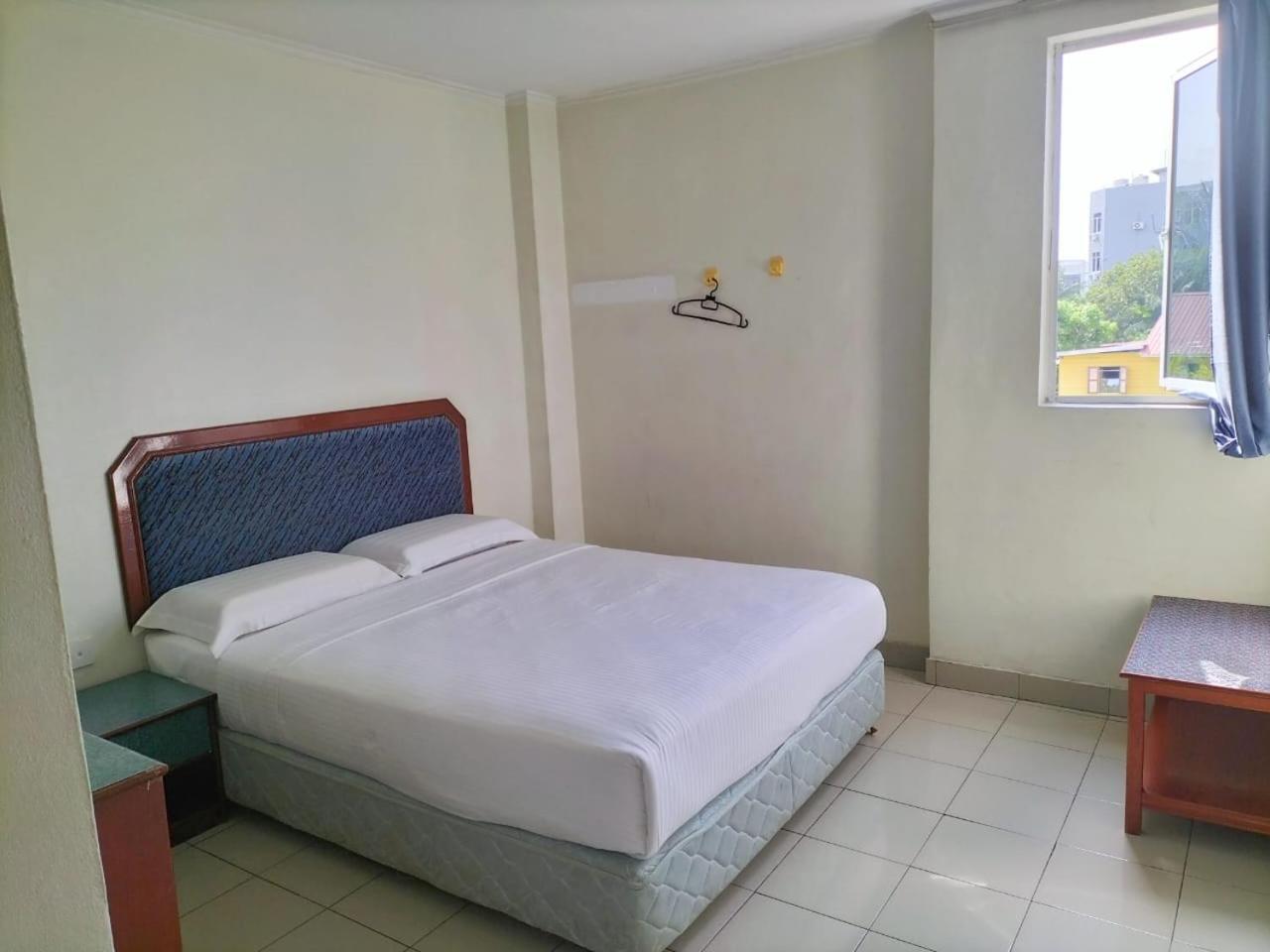 Faber Inn Bintulu Bagian luar foto